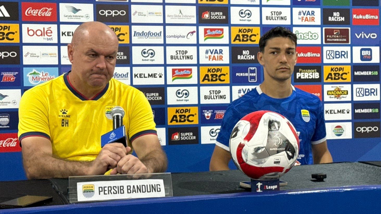 Bojan Hodak Pastikan Persib Siap Bungkam PSM Makassar Demi Raih Puncak Klasemen